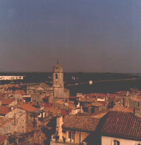 02-Arles-2